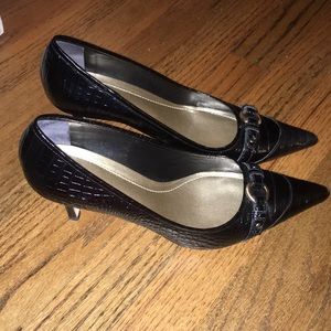 Ann Taylor heels